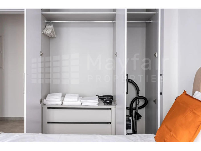 Image No.21-3 Bed Apartment for sale