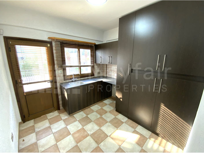 Image No.14-4 Bed House for sale