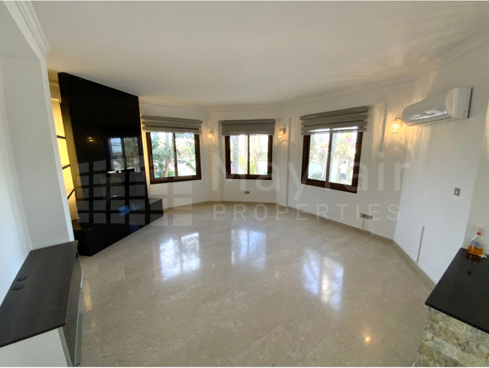 Image No.3-4 Bed House for sale