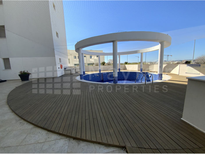 Image No.21-3 Bed Apartment for sale