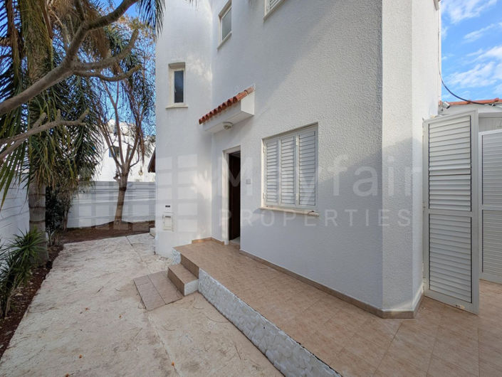 Image No.26-3 Bed House for sale