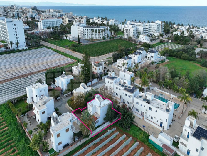 Image No.3-3 Bed House for sale