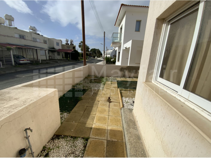 Image No.3-2 Bed House for sale