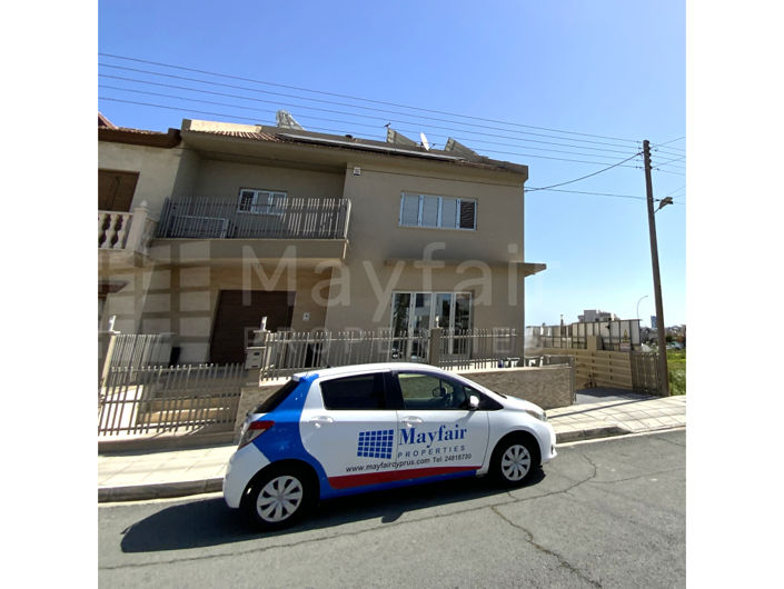 Image No.19-4 Bed House for sale