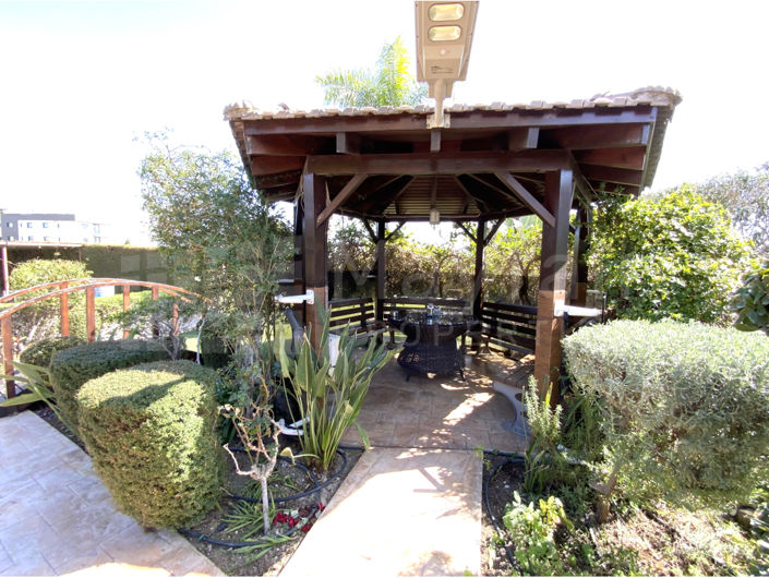 Image No.21-4 Bed House for sale