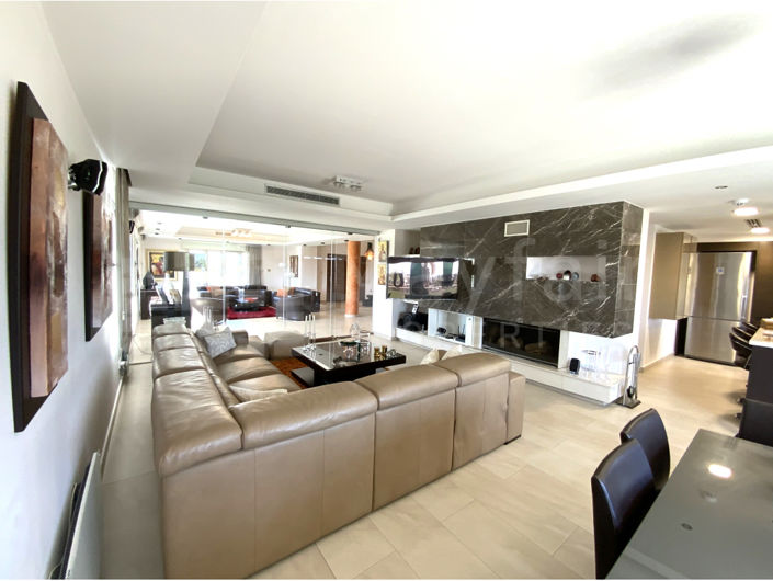 Image No.6-4 Bed House for sale