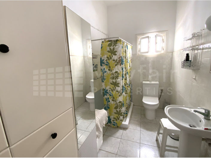 Image No.7-3 Bed House for sale