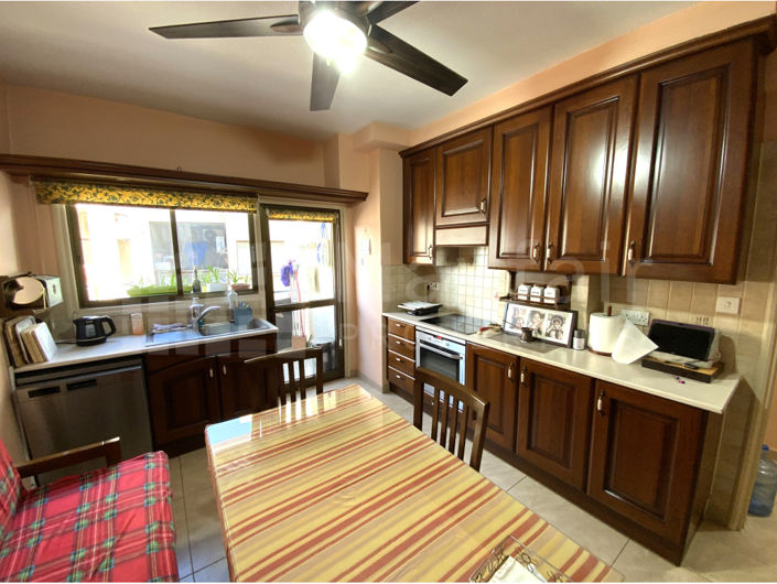 Image No.3-3 Bed Apartment for sale