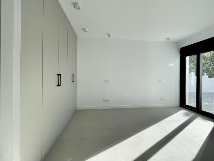 Image No.42-3 Bed House/Villa for sale