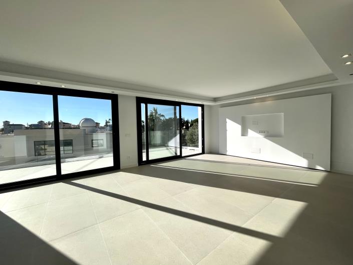 Image No.13-3 Bed House/Villa for sale