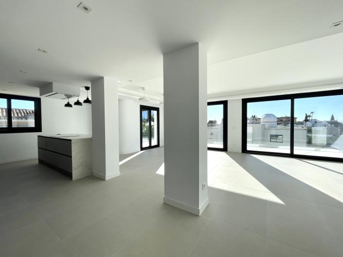 Image No.24-3 Bed House/Villa for sale