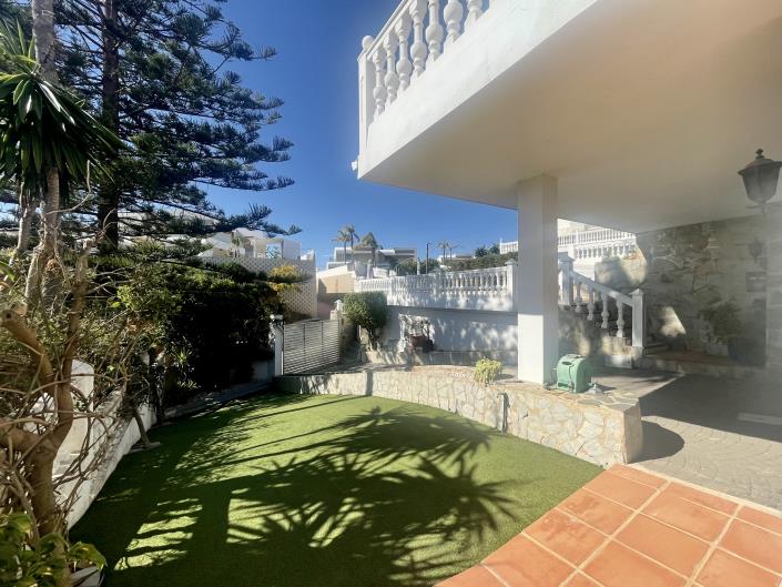 Image No.48-4 Bed House/Villa for sale