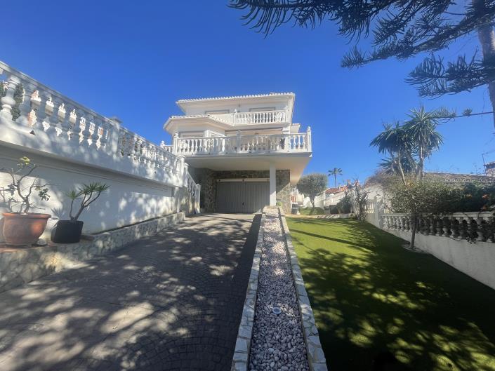 Image No.47-4 Bed House/Villa for sale