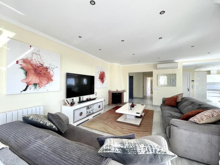 Image No.14-4 Bed House/Villa for sale