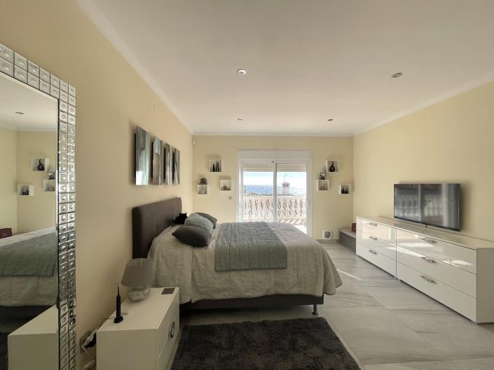 Image No.27-4 Bed House/Villa for sale