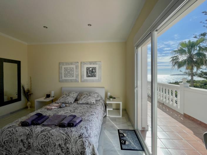 Image No.40-4 Bed House/Villa for sale