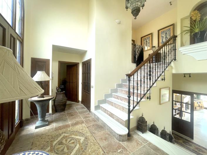 Image No.15-6 Bed House/Villa for sale