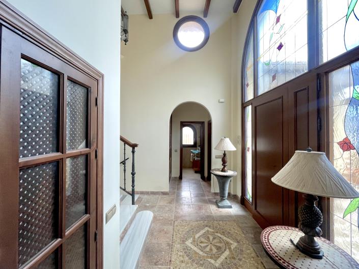 Image No.16-6 Bed House/Villa for sale