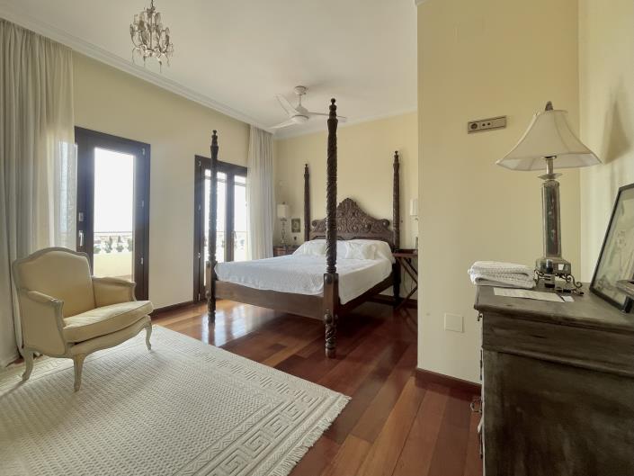 Image No.17-6 Bed House/Villa for sale