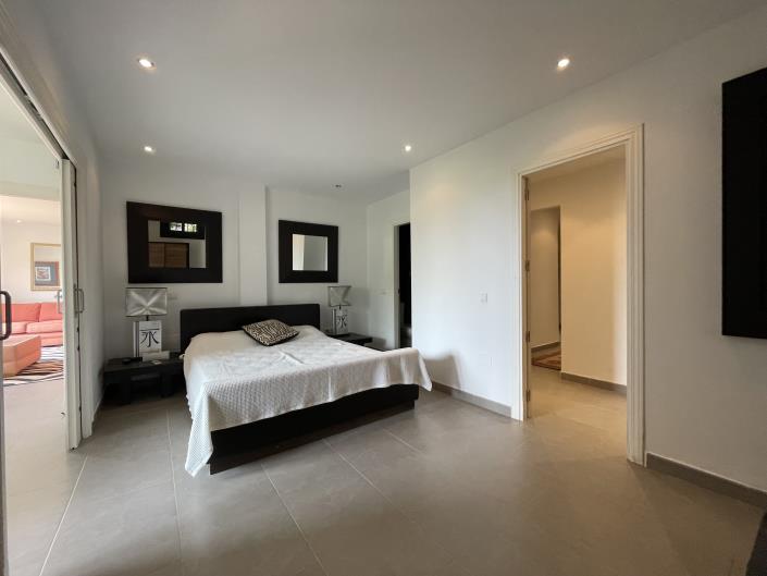 Image No.35-6 Bed House/Villa for sale