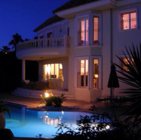 Image No.25-4 Bed Villa / Detached for sale