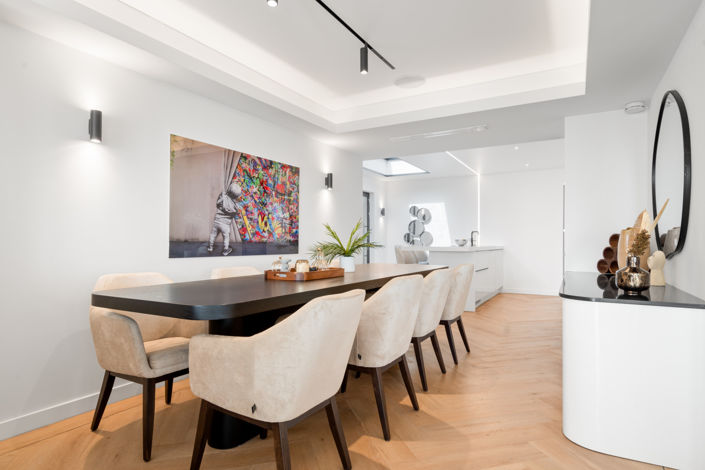 Image No.11-7 Bed Villa for sale