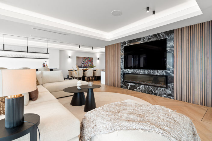 Image No.12-7 Bed Villa for sale