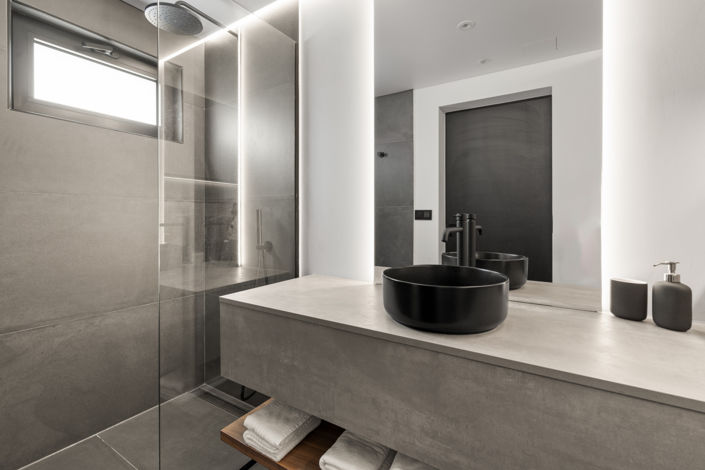 Image No.16-7 Bed Villa for sale