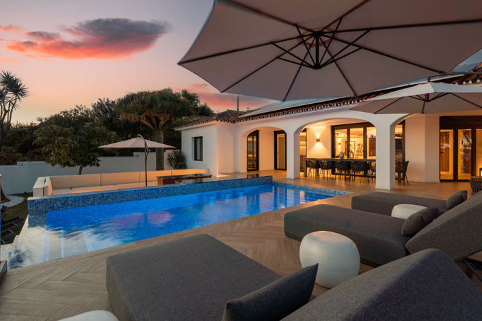 Image No.20-7 Bed Villa for sale