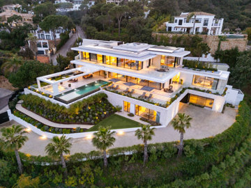 Villa de 8 chambres à vendre à Marbella