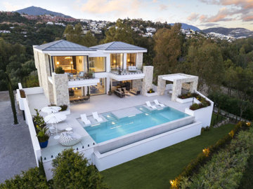 Villa de 5 chambres à vendre à Marbella