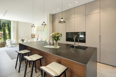 b98le8d7m9k3degpefzhs0lif8u4xzvzhwxtmggyekxx9