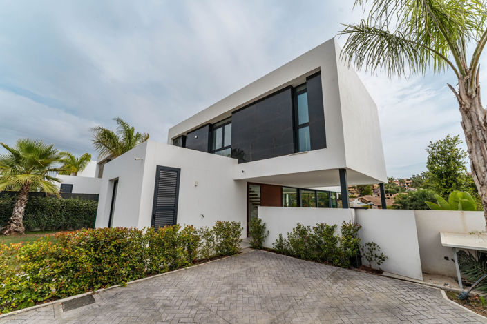 Image No.23-5 Bed Villa for sale