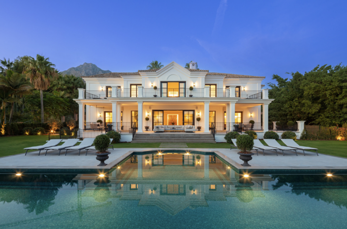 Image No.3-Villa de 6 chambres à vendre à Marbella