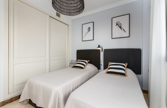 Image No.7-Villa de 4 chambres à vendre à Estepona