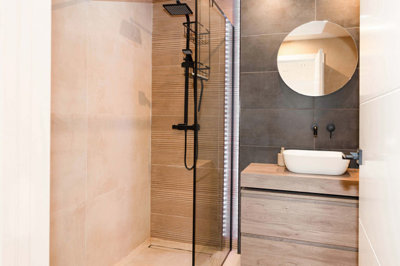 b98le8d7m9k3degpefzhs0lif8u4xzvzhwxtmggyekxx9