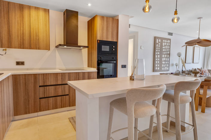 Image No.10-2 Bed Apartment for sale