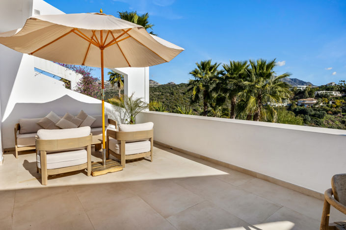 Image No.35-2 Bed Apartment for sale