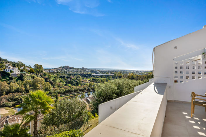 Image No.38-2 Bed Apartment for sale