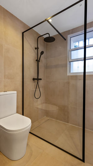 Image No.28-3 Bed Apartment for sale