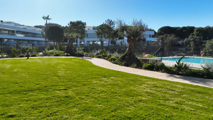 Image No.14-3 Bed Townhouse for sale