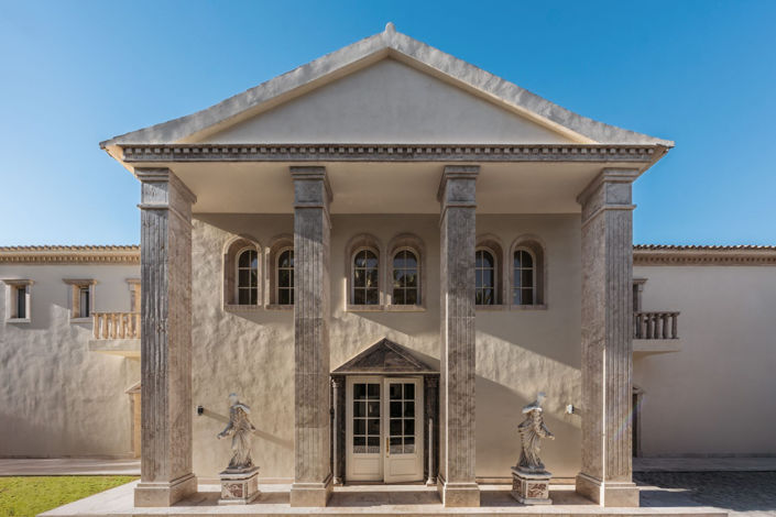 Image No.8-7 Bed Villa for sale