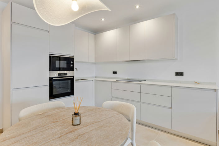 Image No.12-3 Bed Apartment for sale