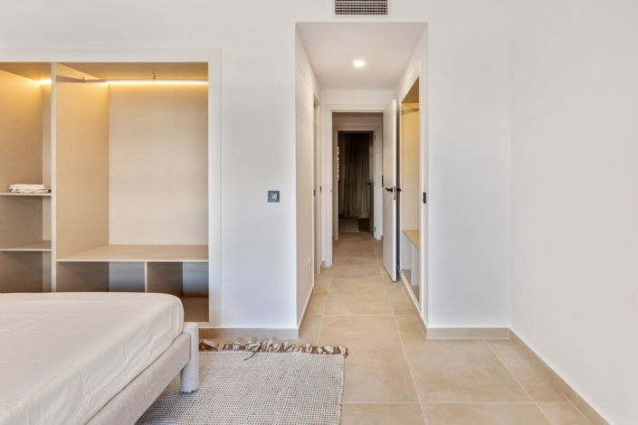 Image No.31-3 Bed Apartment for sale