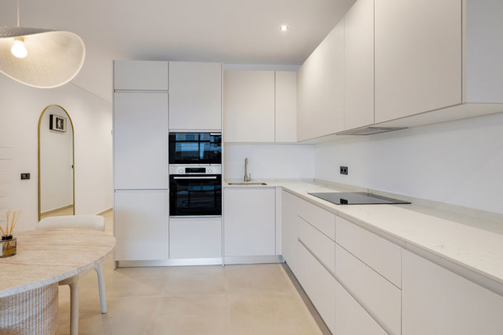 Image No.10-3 Bed Apartment for sale