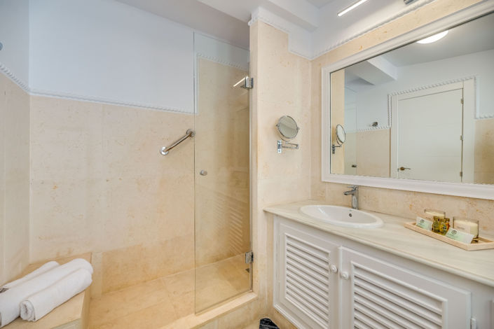 Image No.25-4 Bed Villa for sale