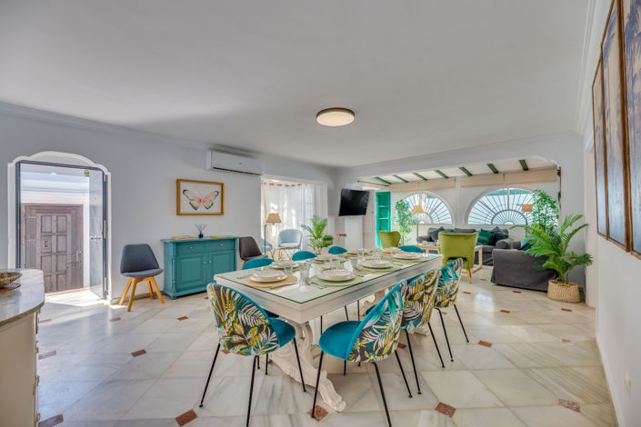 Image No.7-4 Bed Villa for sale