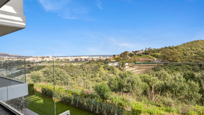 Image No.35-3 Bed Apartment for sale