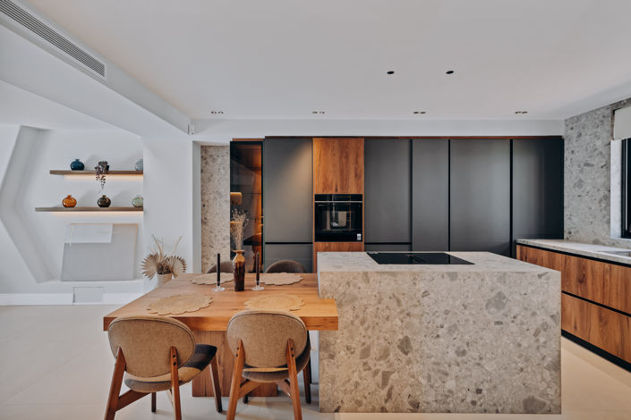 Image No.10-4 Bed House for sale