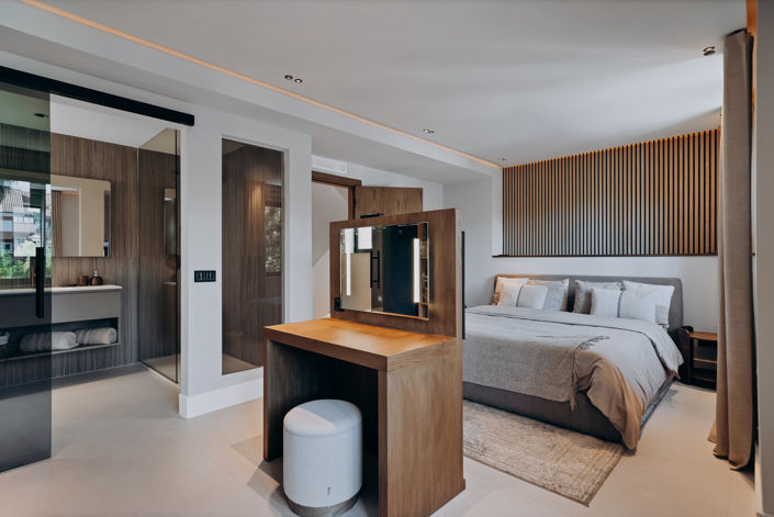 Image No.12-4 Bed House for sale